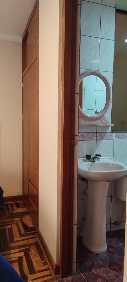 Hostel Tupac Yupanqui House Куско Екстериор снимка