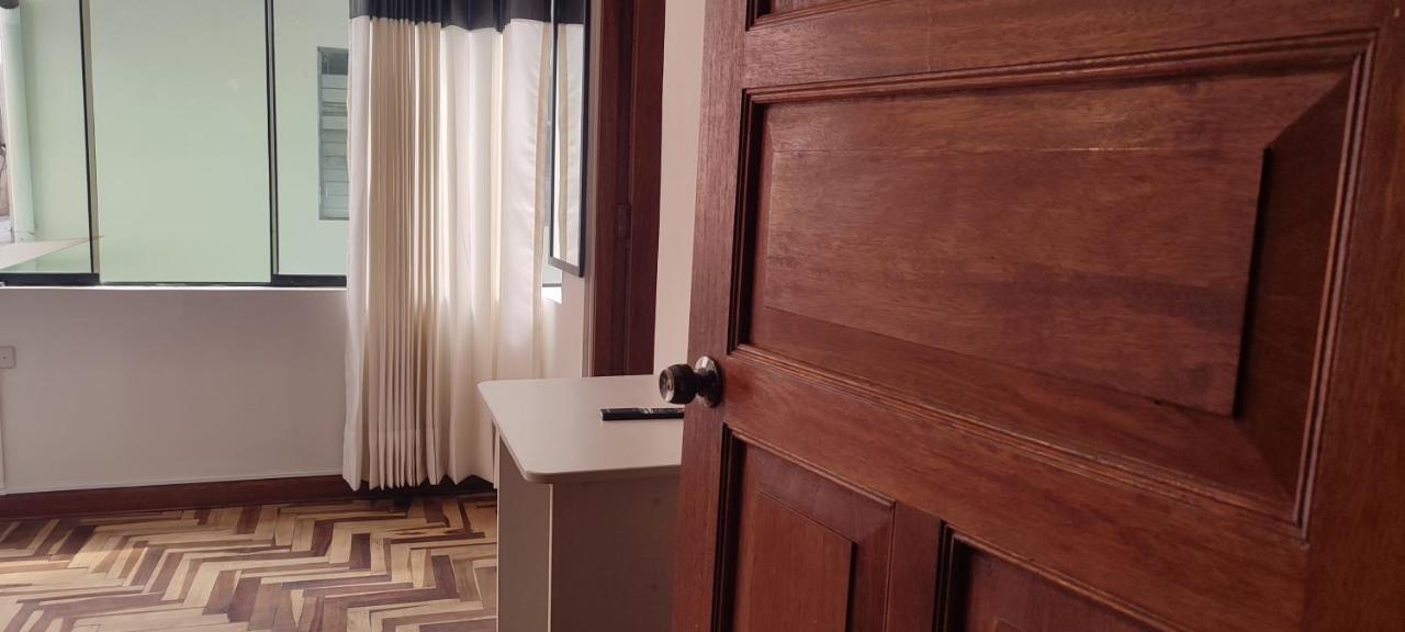 Hostel Tupac Yupanqui House Куско Екстериор снимка