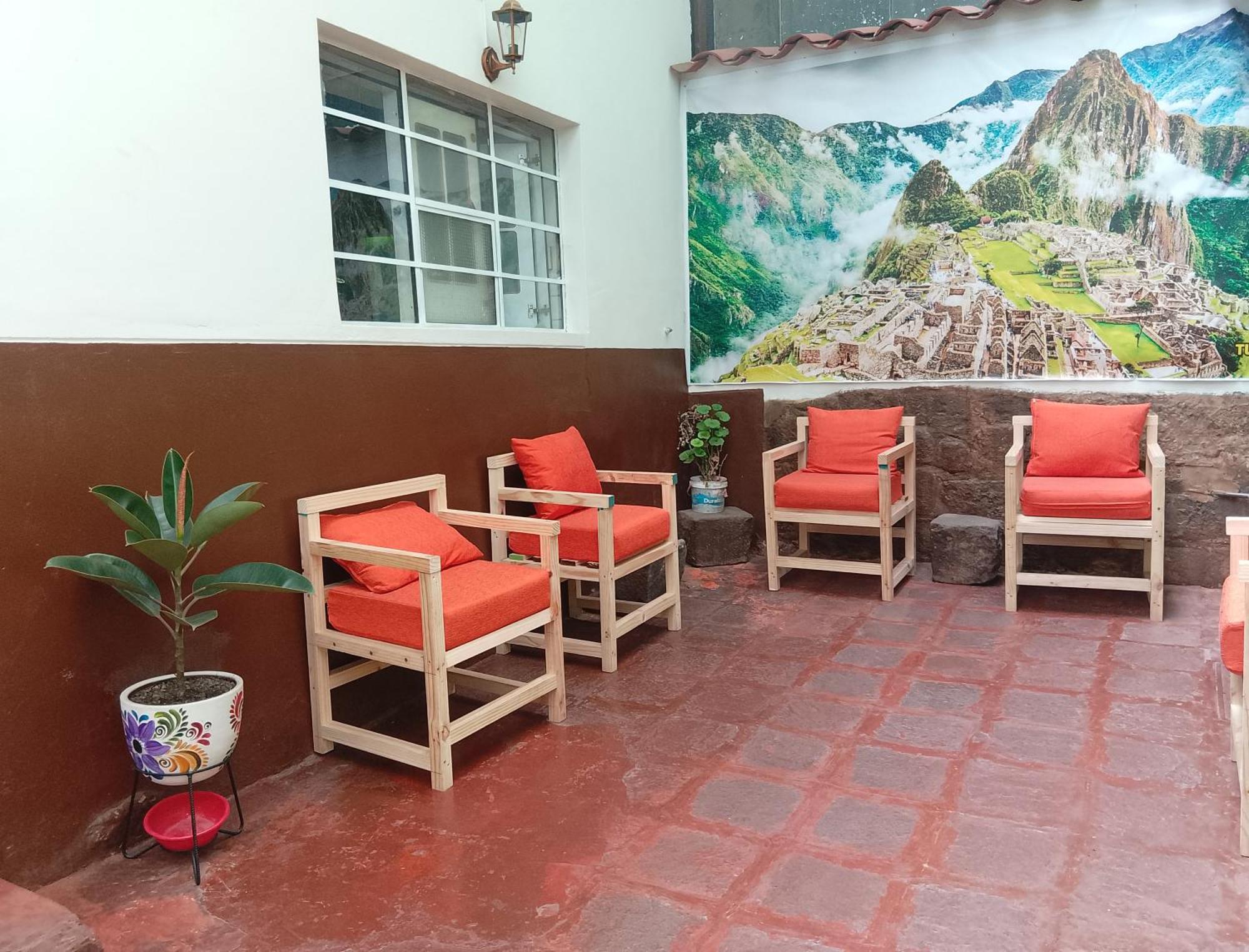 Hostel Tupac Yupanqui House Куско Екстериор снимка
