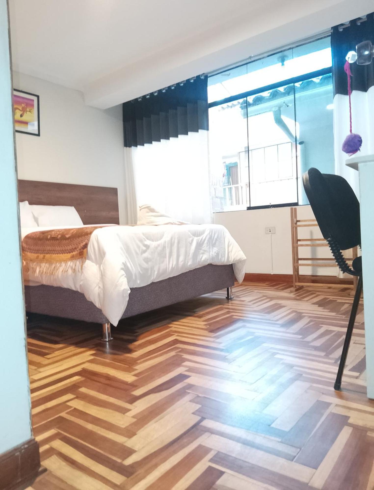 Hostel Tupac Yupanqui House Куско Екстериор снимка