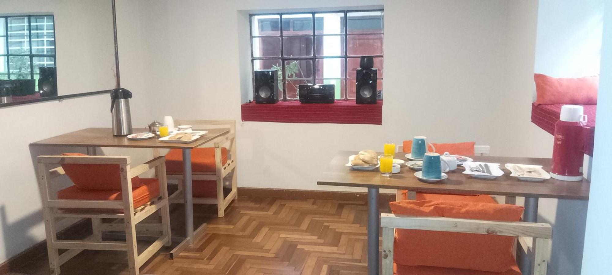 Hostel Tupac Yupanqui House Куско Екстериор снимка